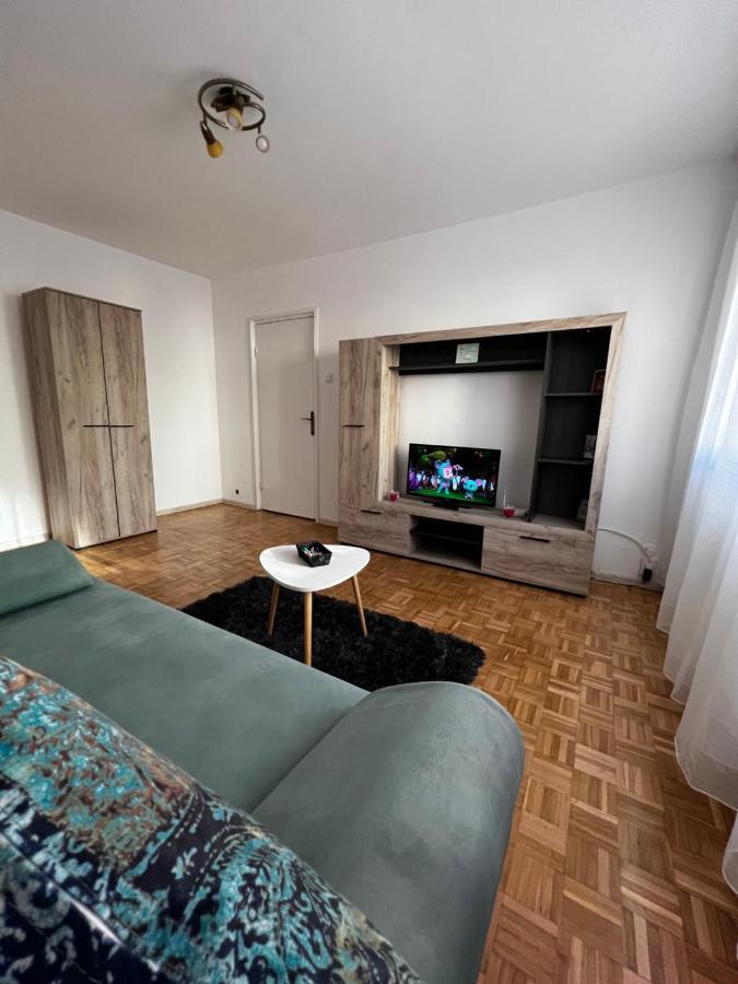 House24 Gari Διαμέρισμα Μπρασόβ Εξωτερικό φωτογραφία
